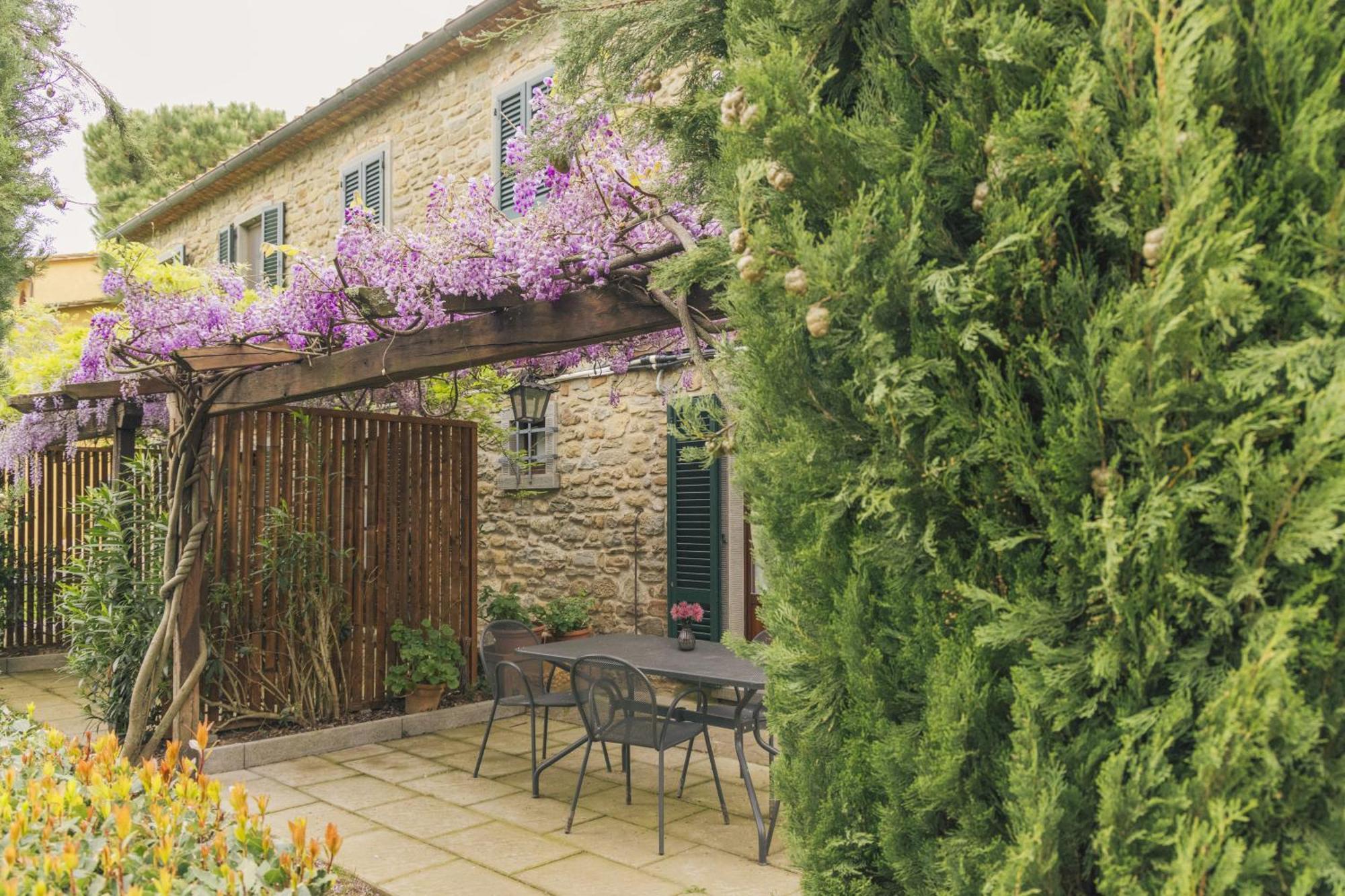Agriturismo Il Borgo Cortona Exterior photo